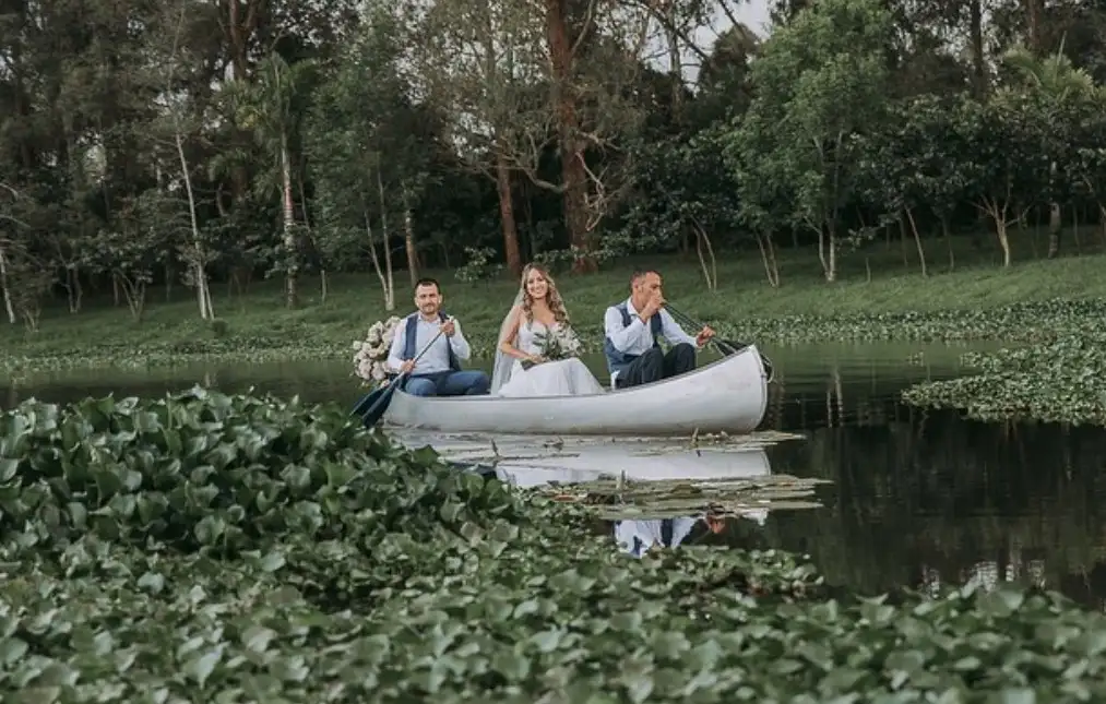Original ways to arrive at the wedding in style